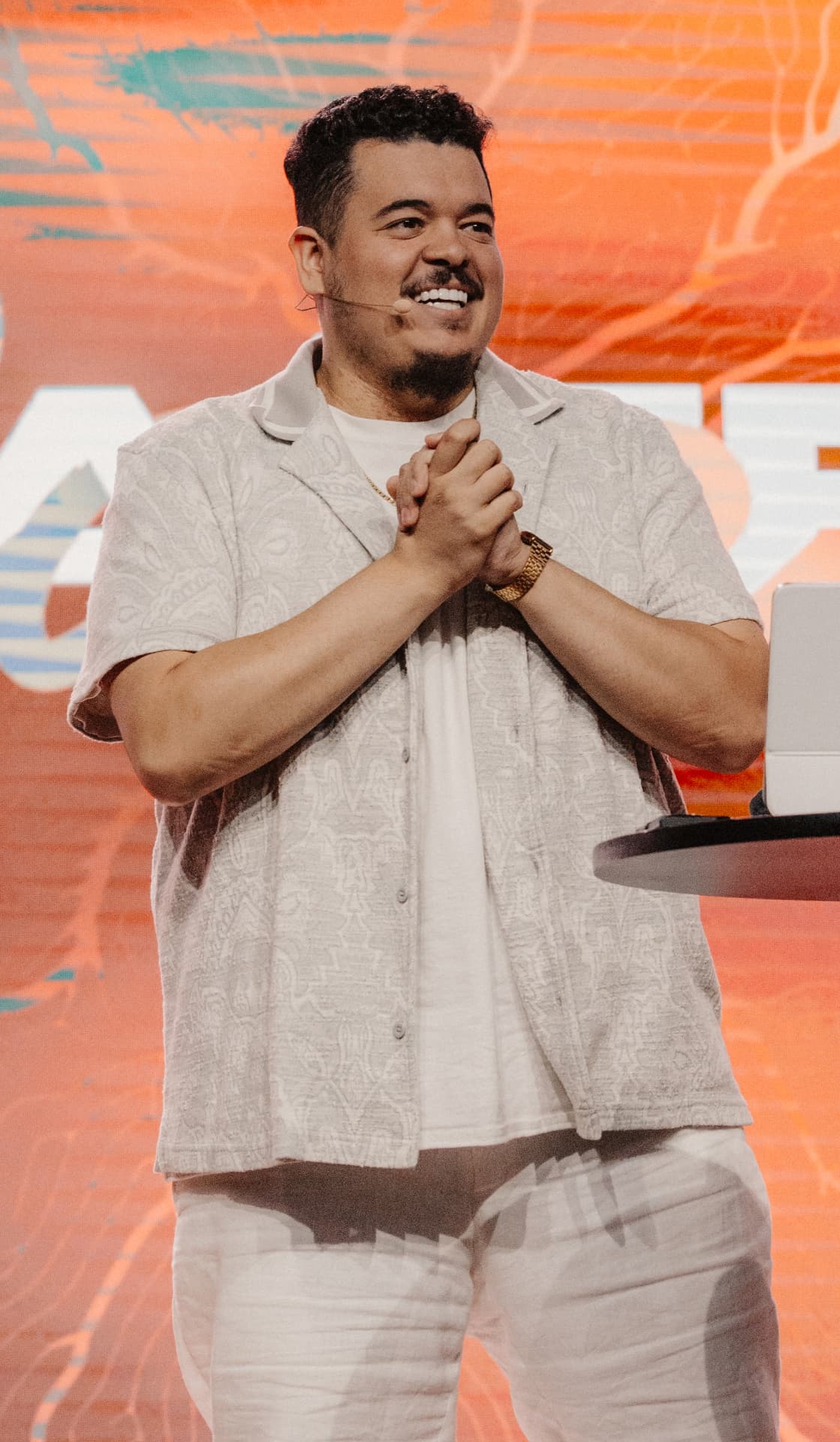 Pr. Adryel Barros